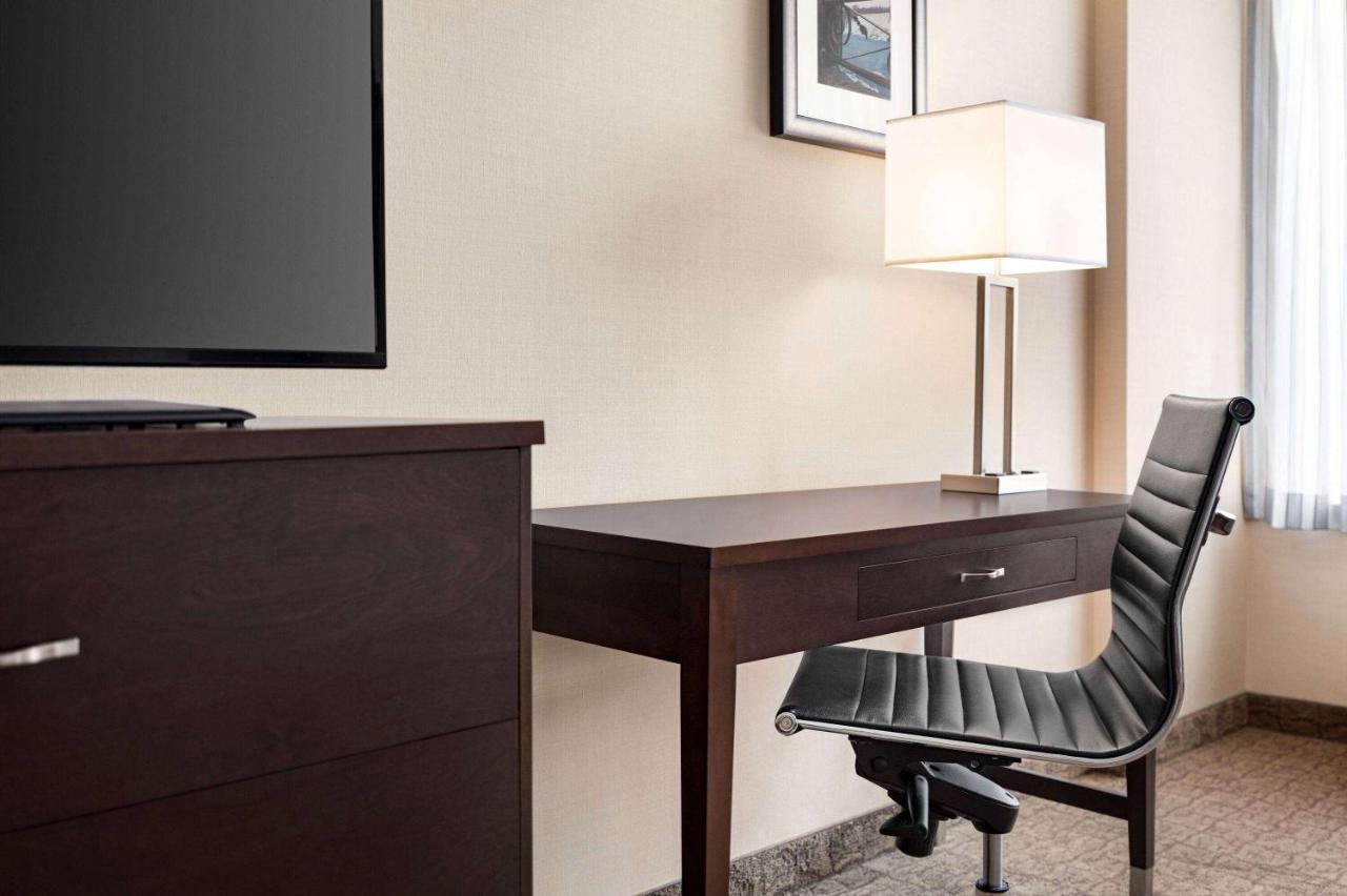 Wyndham Garden Niagara Falls Fallsview Extérieur photo