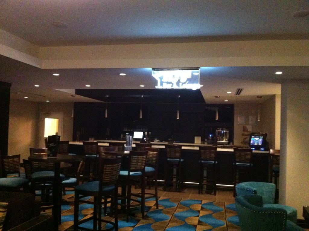 Wyndham Garden Niagara Falls Fallsview Extérieur photo